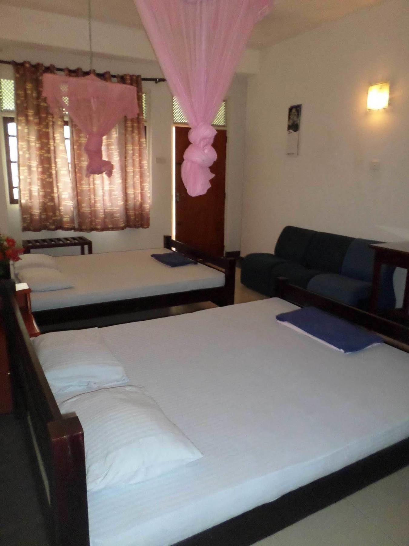 Hotel Senora Kataragama Exteriér fotografie