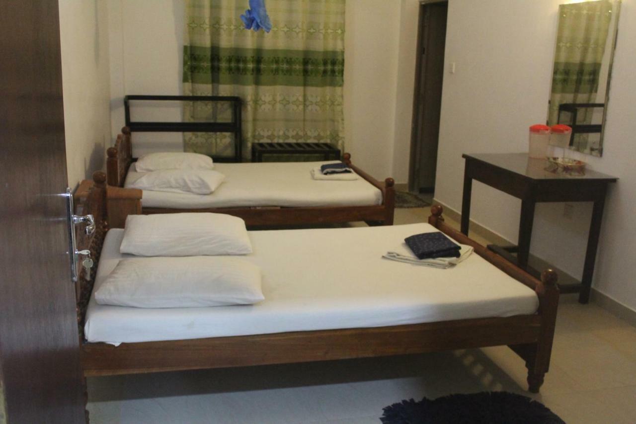 Hotel Senora Kataragama Exteriér fotografie